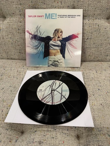 Taylor swift 7 record - -, me!