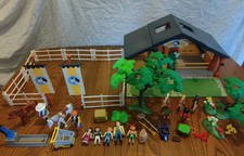 Playmobil 3120 Horse Stables