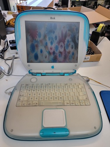 Apple ibook clamshell - apple, g3