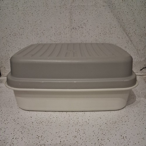 Tupperware large bread bin - bread,