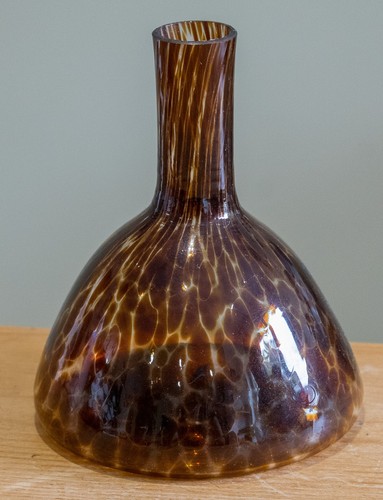 Avondale handblown brown - handblown,