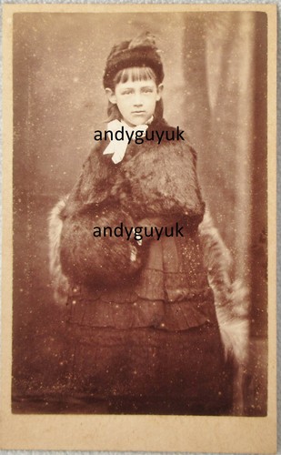 Cdv bracknell girl fur - fur, cape