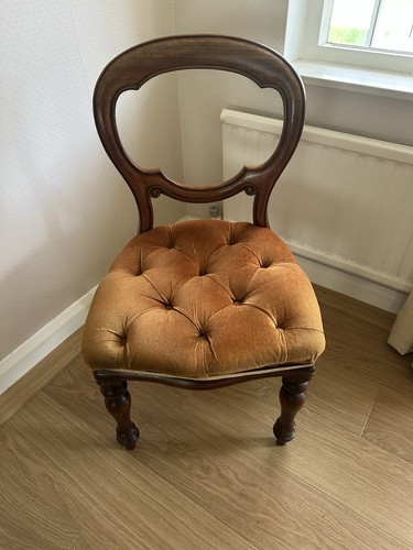 Side stand chair - stand, mahogany