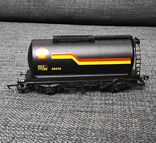 Hornby gauge shell livery - hornby,