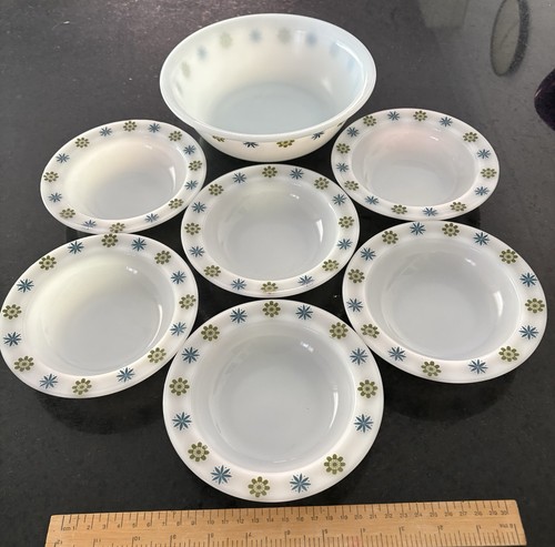 Vintage milk glass dishes