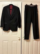 Hasp Design Black Dinner Suit