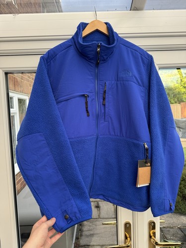 Bnwt men the north face - men’s,