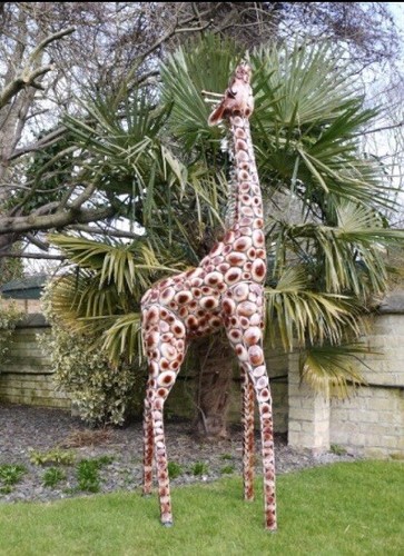 Large metal giraffe - metal,