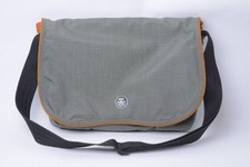 Crumpler Messenger Bag Silver