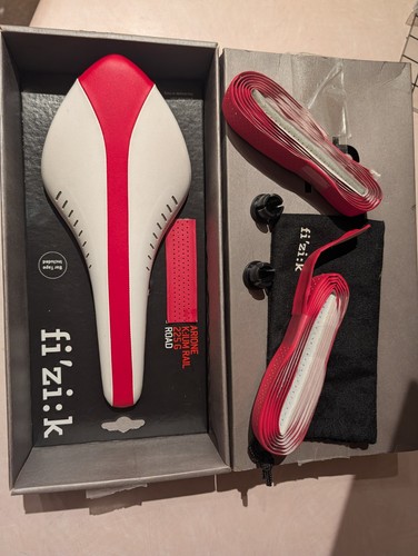 Fizik arione ium rail saddle - k:ium,