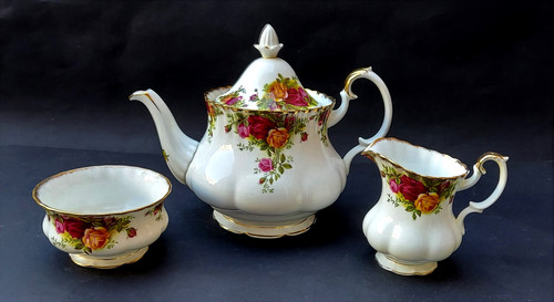 Bone china royal albert - china, old