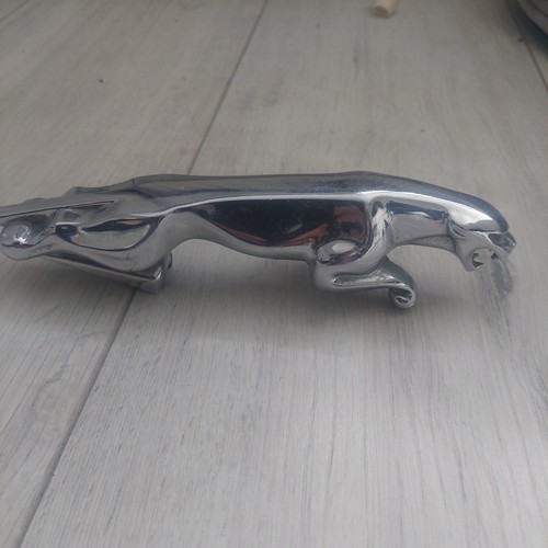 Jaguar bonnet leaper original - leaper,