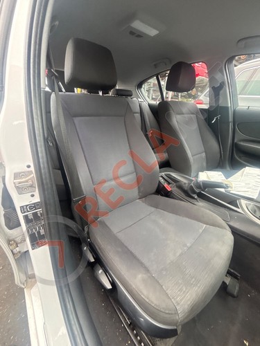 Bmw series 116d - 1,