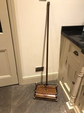 ANTIQUE 1920s EWBANK WOODEN SUCCESS  CARPET SWEEPER BRITISH MANUFACTURE