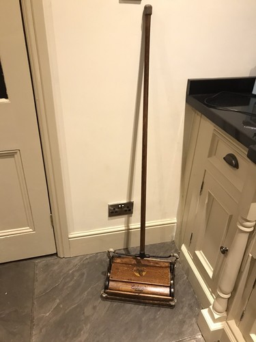 Antique 1920s ewbank wooden - 1920s,