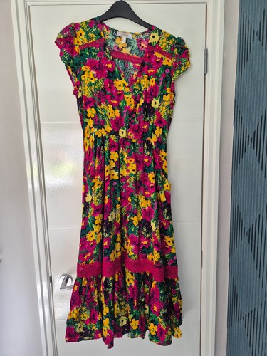 Pretty pink multi floral - pretty,