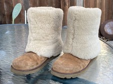 UGG Australia Women's sz 8 MAYLIN Boot Chestnut Suede Sheepskin