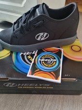 Heelys Skate Shoes Wheels Black Youth Sizes 4 UK Premium Black NEW In Box 