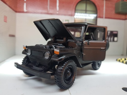 Toyota land cruiser fj40 - toyota,