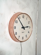 Copper Gents of Leicester 1920s Wall Clock Diameter 50CM original + pulse driver