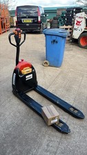 2000kg LiftMate Fully Electric