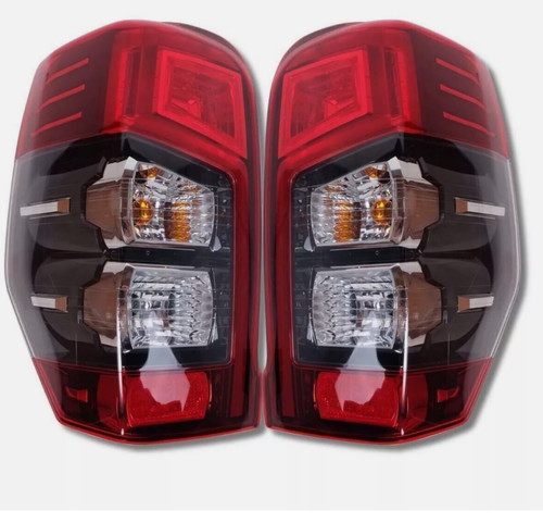 Mitsubishi l200 pickup rear - pickup,