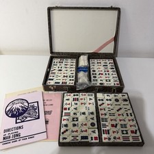 VINTAGE MAH JONG  MAHJONG Set