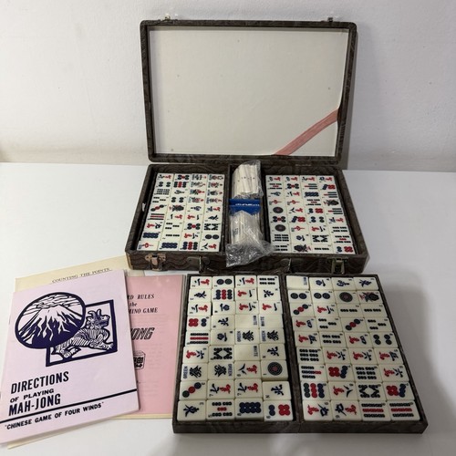 Vintage mah jong mahjong set - jong,