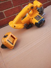 DeWalt DC390 Circular Saw