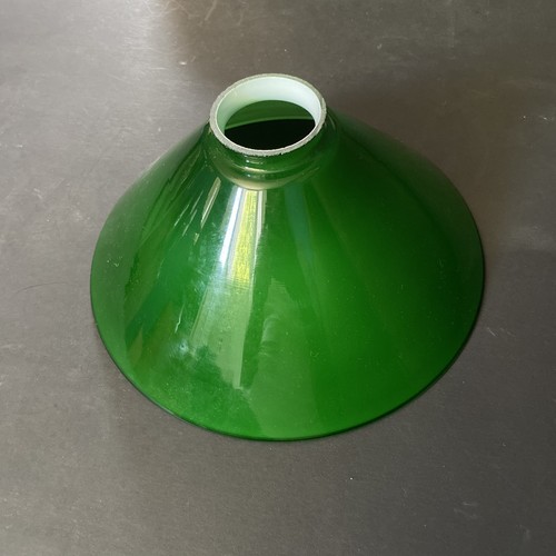 Vintage green glass coolie - vintage,