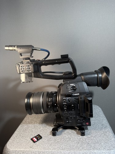 Canon c100 with efs - mk,