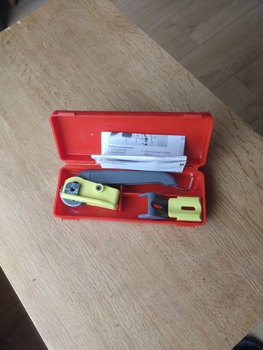 Fiber optic cable stripping - fiber,
