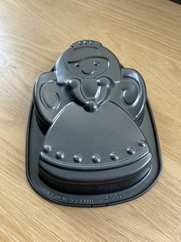 Used once wilton 11183 - used,
