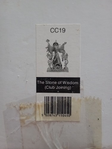 Myth and magic - tudor, mint