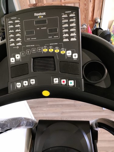 Reebok zr8 treadmill gym - treadmill,