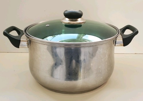 Vintage golden king cooking - golden,