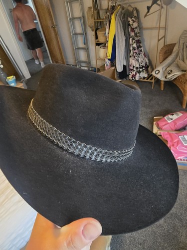 Akubra snowy river pure fur - river,