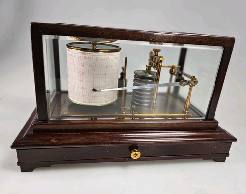 London barograph bevelled - ,