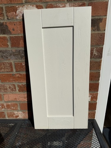 Ivory grained solid oak - grained,