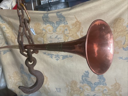 Antique brass hunting horn - antique,