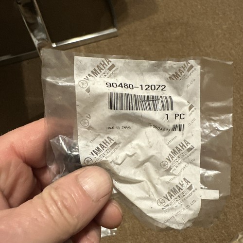 Yamaha grommet 90480 - yamaha, grommet,