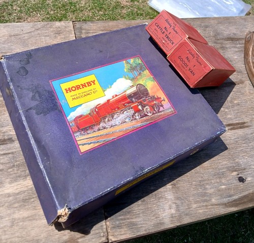 Hornby train passenger - hornby,