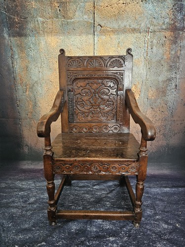 Beautiful antique solid wood - beautiful,