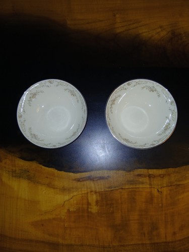 Pair royal doulton - pair, of
