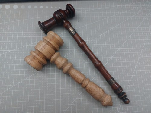 Vintage gavel - x,