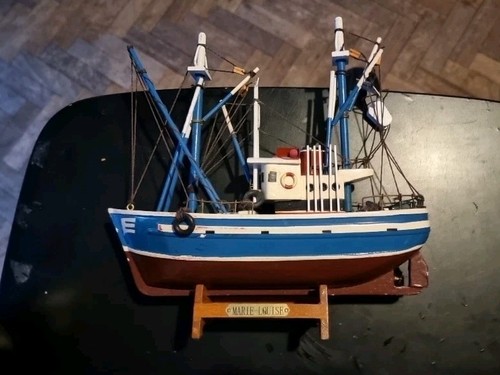 Vintage wooden fishing - vintage,