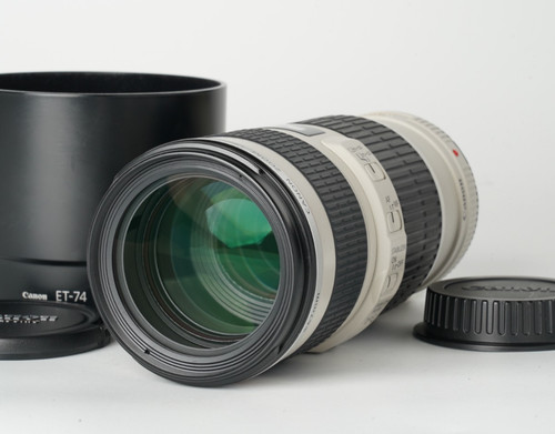 Near mint canon ef70 200mm - mint],