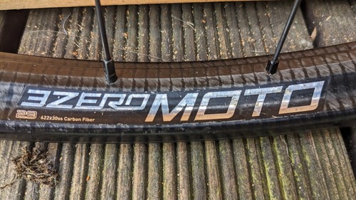 Zipp 3zero moto wheelset - moto,