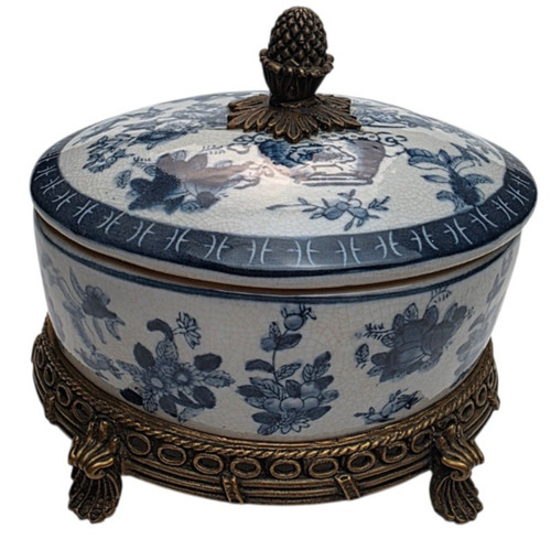 Vintage chinoiserie lidded - chinoiserie,