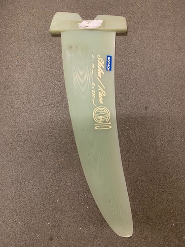 Decathlon slalom race - /, epoxy